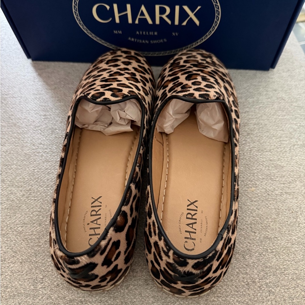 Charix Leopard Print Women's Loafers - Picture 5 of 6
